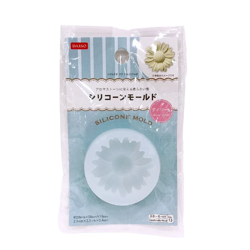  -Anti-scratch sofa protective coverSilicone Mold Daisy-Shape