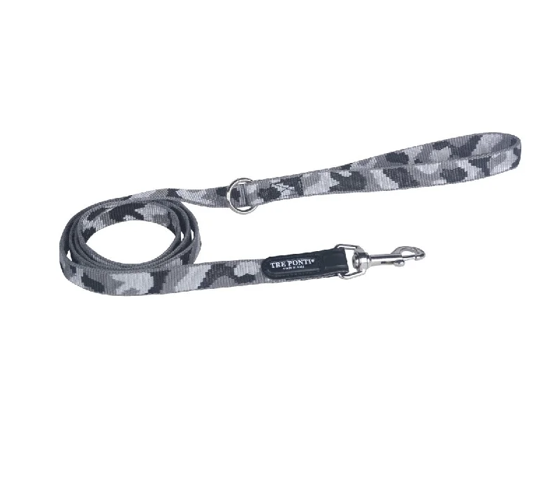 - Winter warm clothes for short-haired dogsTre Ponti Grey Camo Dog Lead