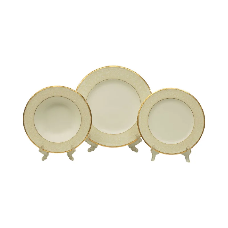 - Remote interactive pet feederPLATE SET NORITAKE 18PCS 4753