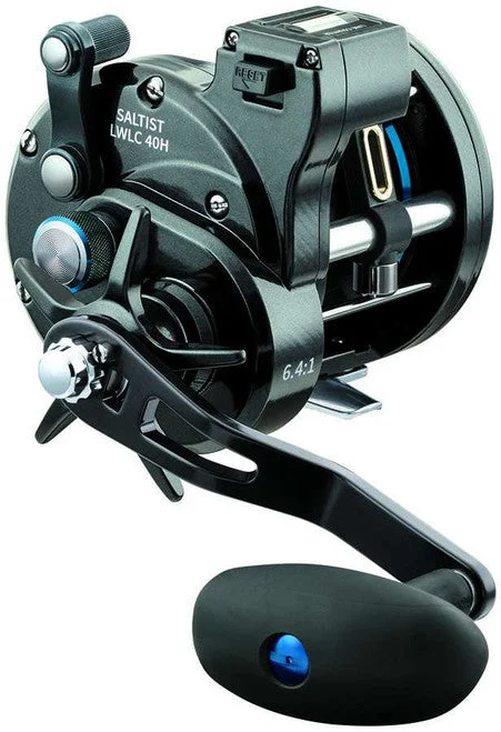 ---Daiwa Saltist Levelwind Line Counter Conventional Reel