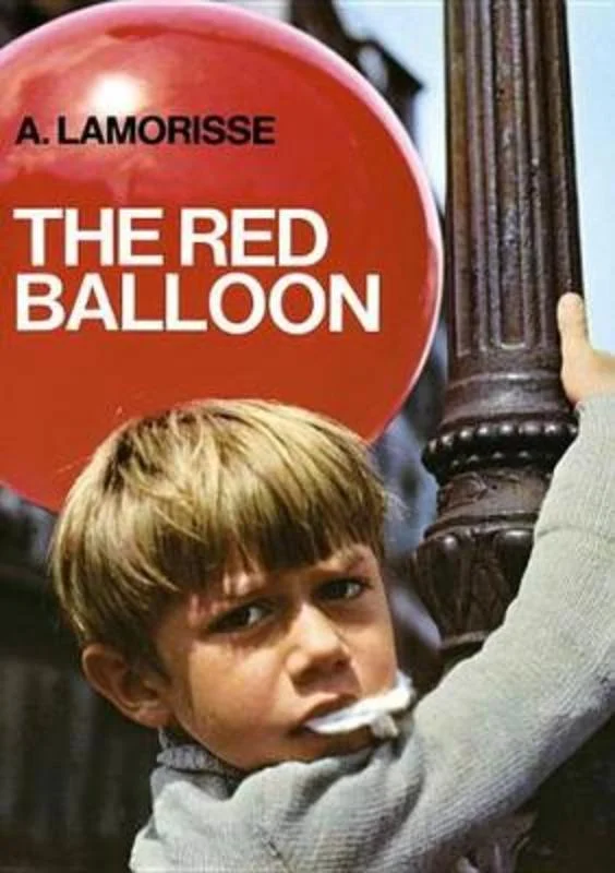 - Pet stroller can be taken on the planeThe Red Balloon