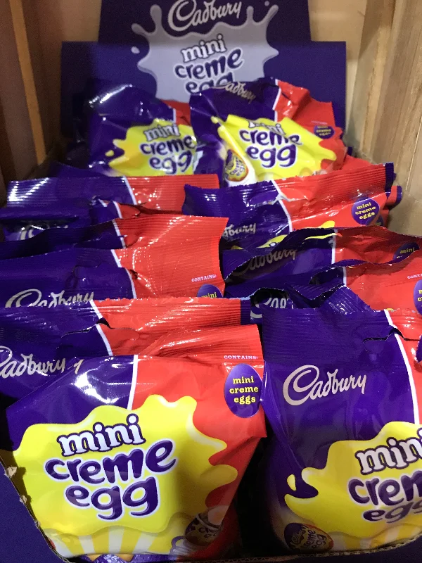 - Remote interactive pet feeder22x Cadbury Mini Creme Eggs Bags (22x89g)