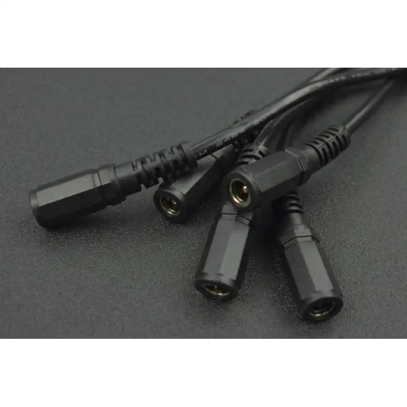 - Climbing pet constant temperature heating padDFRobot DC 5.5*2.1mm 1 Female to 3 Male Power Cable