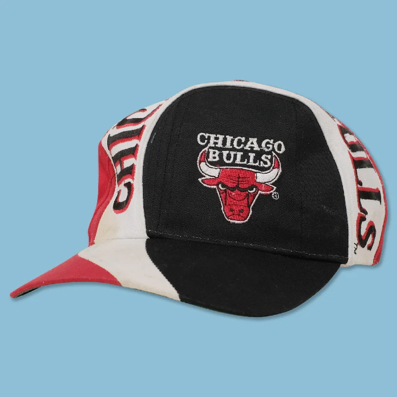 - Rabbit grass rack to prevent waste food boxVintage Chicago Bulls Snapback