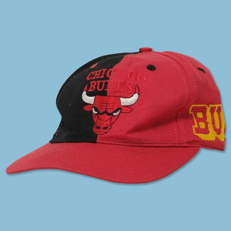 - Winter dog thick down jacketVintage Chicago Bulls Snapback