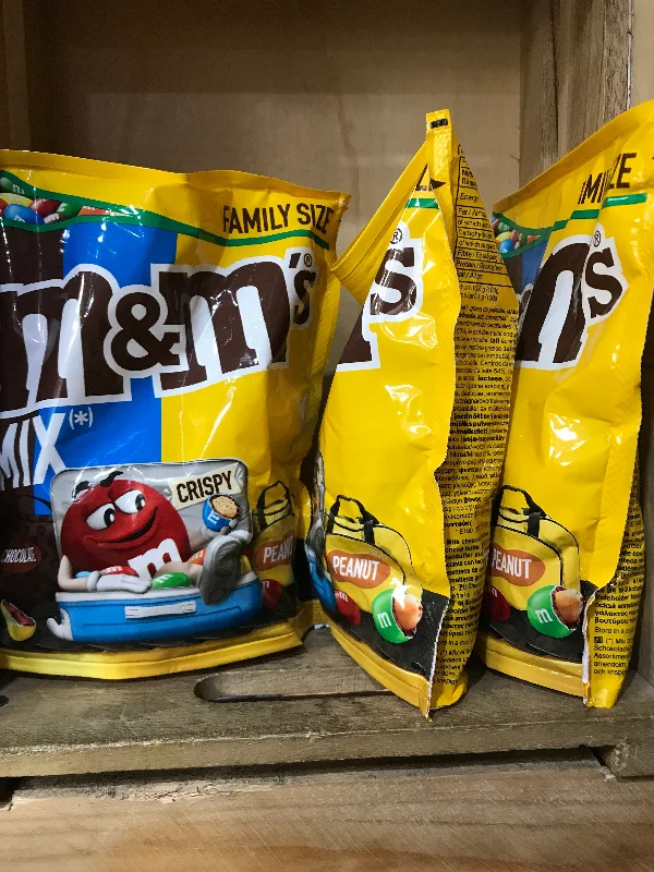 - ​​Pet toys under    yuan1.2kg M&M's Peanut, Crunchy & Chocolate Mix (3 Packs of 400g)