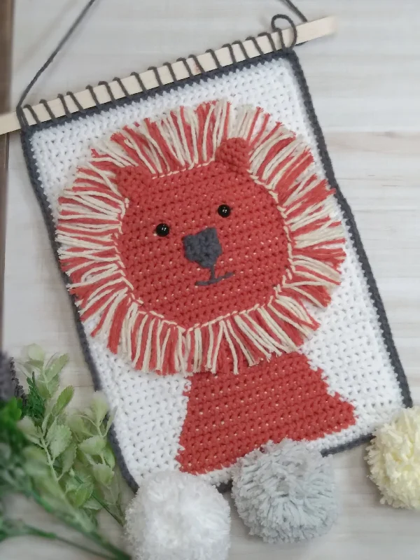  -Anti-scratch scratching board AND cat bed in oneLion Wall Hanging (Crochet)