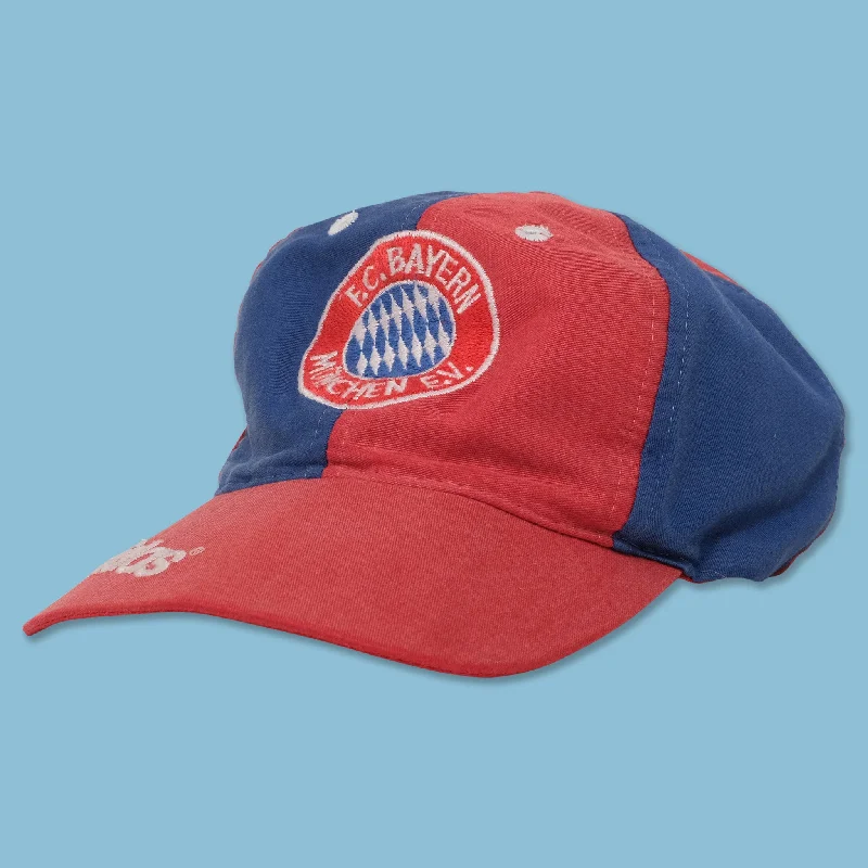 Pet ProductsVintage adidas FC Bayern Kids Snapback