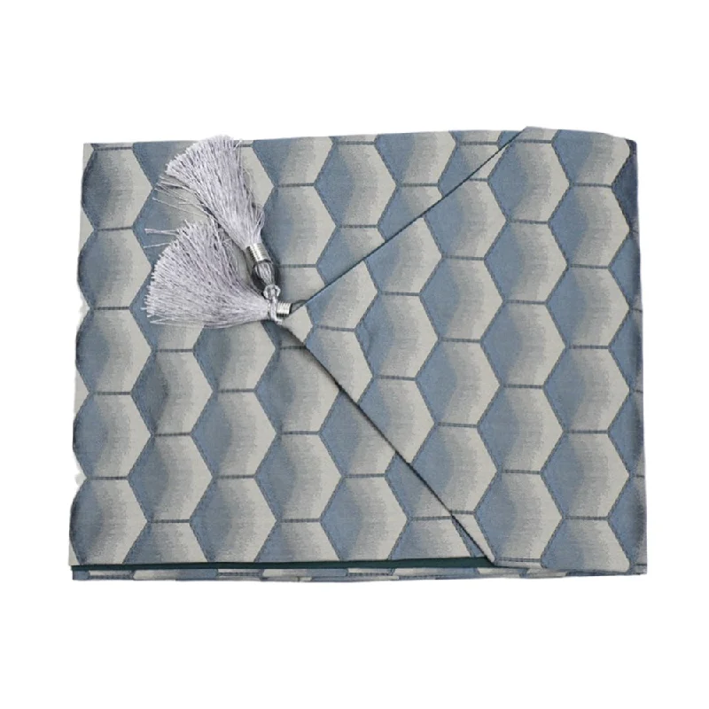 - Teething and chewing toys for puppiesTABLE RUNNER MAT IR 245CM AA62