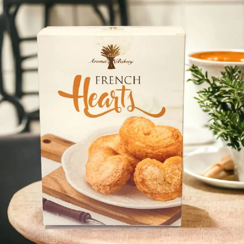 ---AROMA FRENCH HEART COCONUT MACROONS BOX