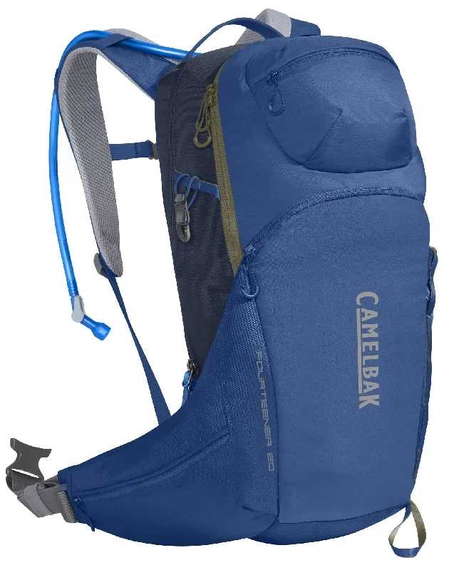 - Pregnant cat delivery room warming boxCamelBak Fourteener 20 100oz Hydration Pack